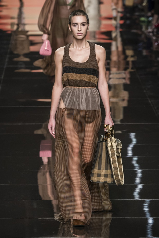 Pokaz Fendi SS20