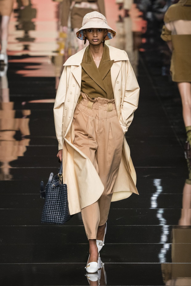 Pokaz Fendi SS20