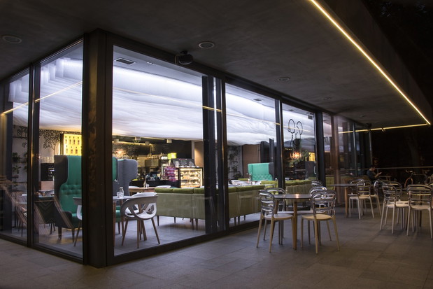 Restauracja Laba na Wyspie Bolko w Opolu