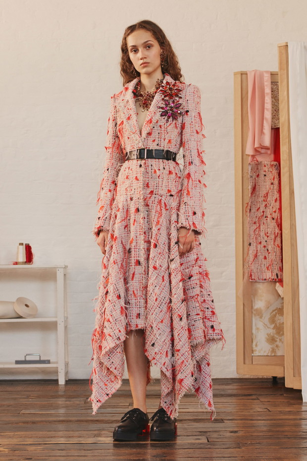 Kolekcja Alexander McQueen Resort 2018
