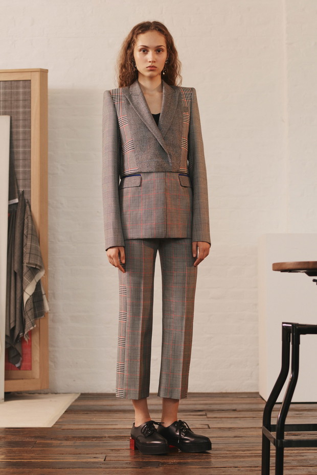 Kolekcja Alexander McQueen Resort 2018