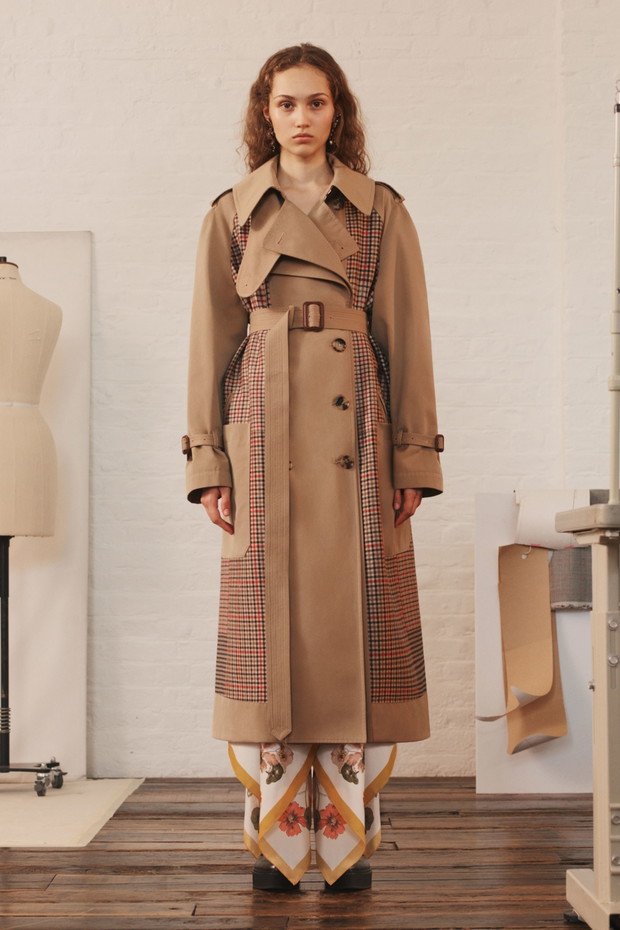 Kolekcja Alexander McQueen Resort 2018