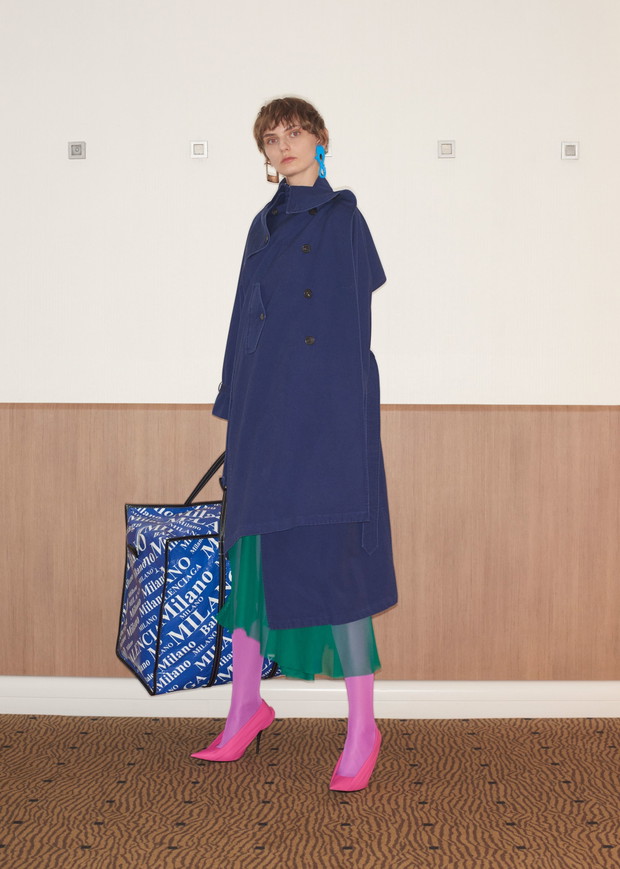 Płaszcz Balenciaga Resort 2018