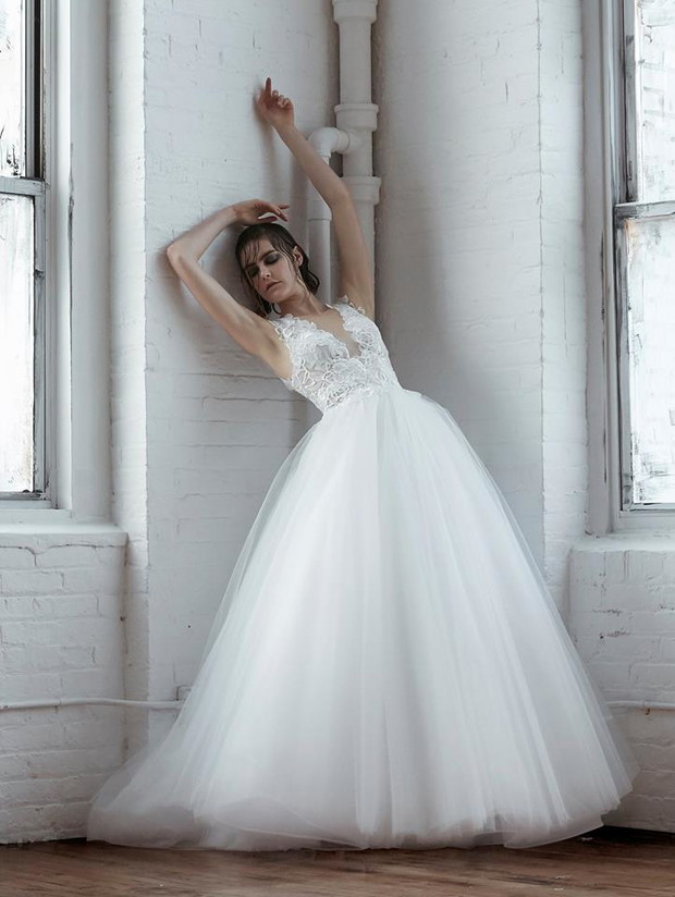 Suknia ślubna Isabelle Armstrong Fall 2018