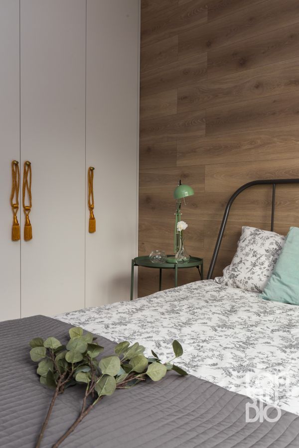 Apartament z zielonymi akcentami, projekt: Irena Lang, LOFTSTUDIO