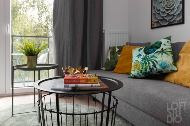 Apartament z zielonymi akcentami, projekt: Irena Lang, LOFTSTUDIO