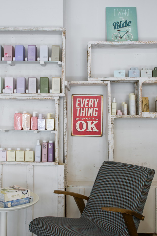 Loft Hair Emergency, projekt: pracownia Poco Design