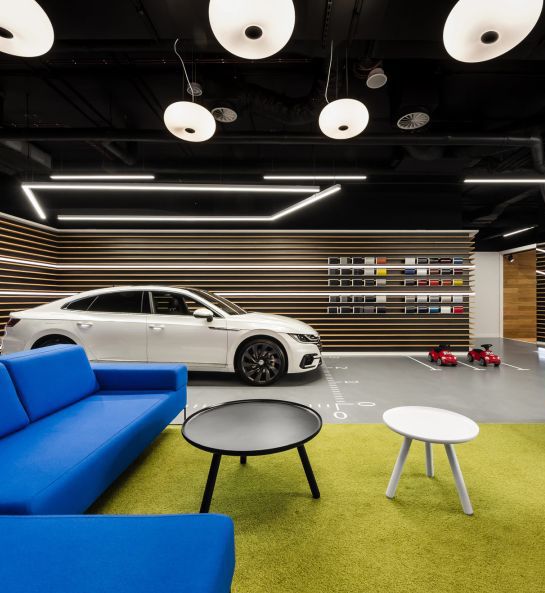 Salon Volkswagena w  Karolkowa Business Park, projekt mode:lina™