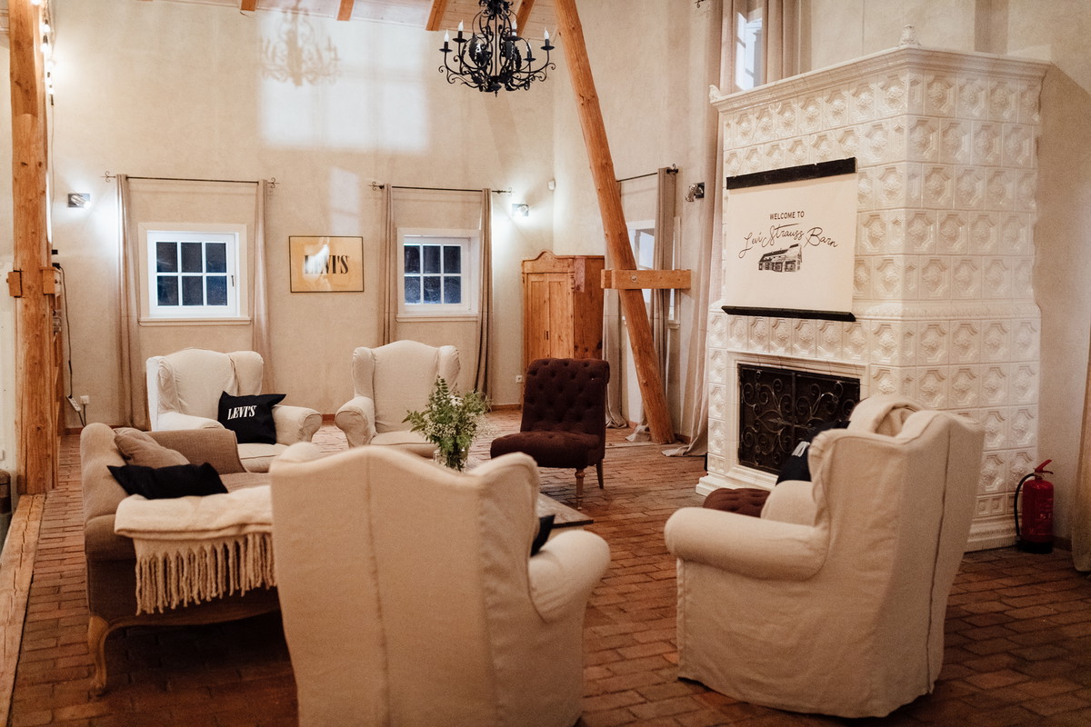 Levi Strauss Barn