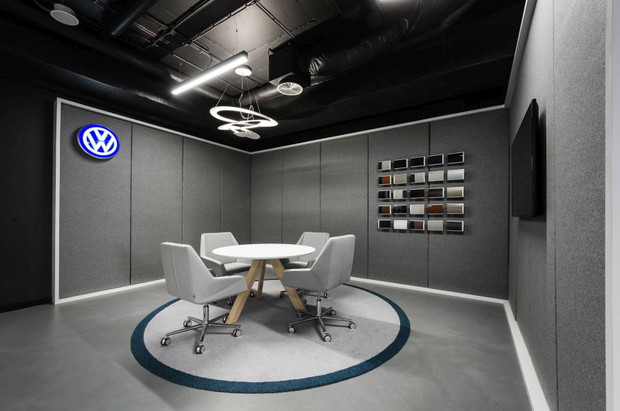 Salon Volkswagena w Karolkowa Business Park, projekt mode:lina™