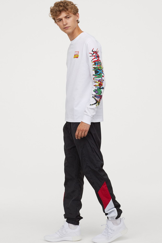 Prezenty dla fanów Marvela: bluza H&M