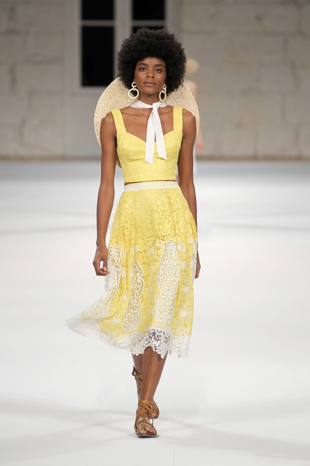 Sophia Kah na Porto Fashion, trendy wiosna lato 2020
