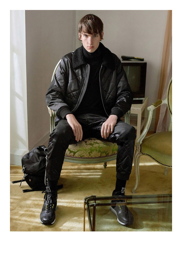 Kurtka pilotka Givenchy