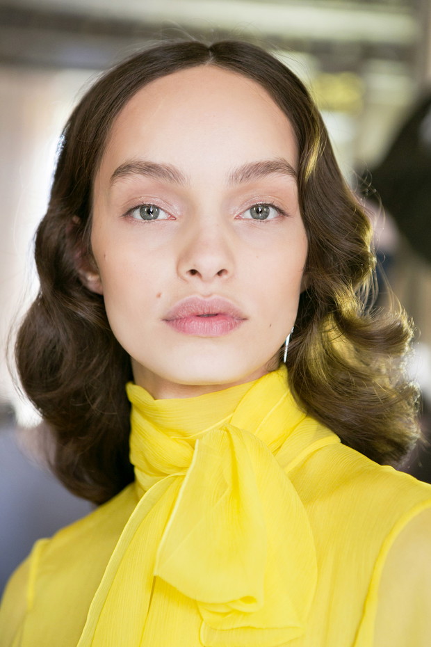 Fryzury sylwestrowe 2017: pokaz Blumarine
