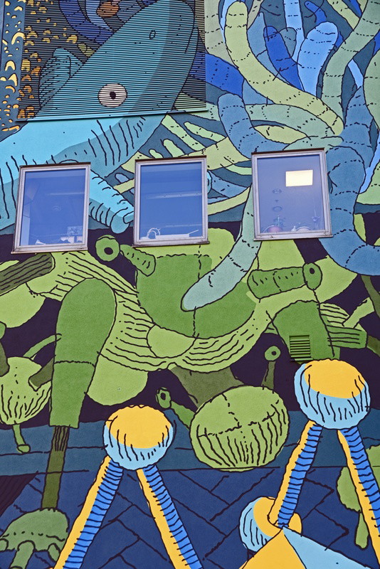 Mural zainspirowany powieściami Stanisława Lema, autor: Marcina Czaja