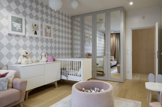 Podwarszawski dom, projekt: HOLA Design, stylizacja: : Patrycja Rabińska, świąteczne dekoracje: Miloo Home