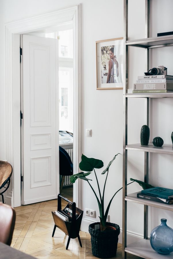 Wnętrza showroomu marki 303 Avenue