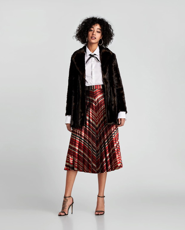 Wyprzedaż Zara: PLISOWANA SPÓDNICA W PASKI89,90 PLN ZAMIAST 139,00 PLN
