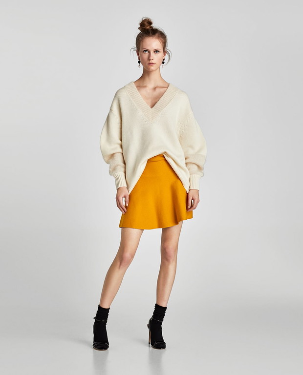 Wyprzedaż Zara: SPÓDNICA MINI O ROZSZERZANYM KROJU 69,90 PLN ZAMIAST 99,90 PLN