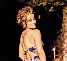 Jennifer Lopez ponownie gwiazdą kampanii Guess! Zobaczcie fotografie inspirowane Sophią Loren i Madonną