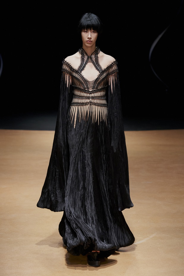 Iris van Herpen haute couture wiosna-lato 2020