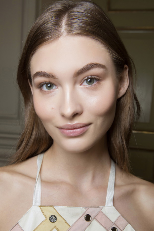 Pielęgnacja modelki: naturalne mydło