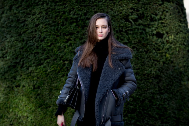 Stylizacje gości na Paryskim Tygodniu Mody haute couture SS18