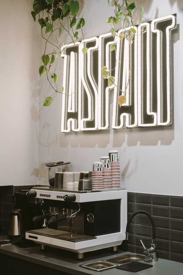 ASFALT Coffee & Vinyl