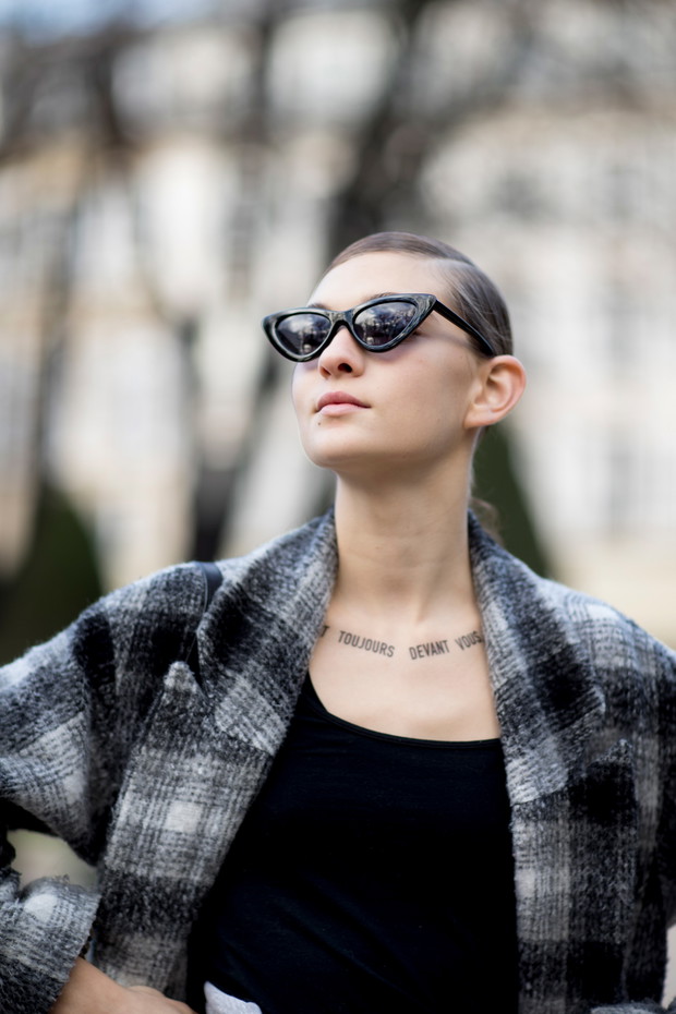 Dodatki gości na PFW: okulary przeciwsłoneczne