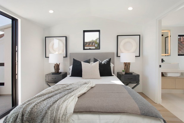 Jasny dom w Laguna Beach, projekt: Dina Marciano Design