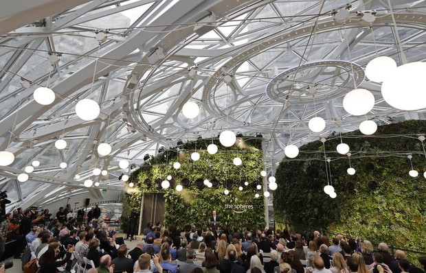 The Spheres, biuro Amazon w Seattle