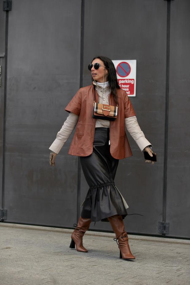 London Fashion Week jesień-zima 2020/2021: stylizacje gości