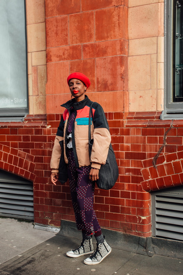 London Fashion Week jesień-zima 2020/2021: stylizacje gości