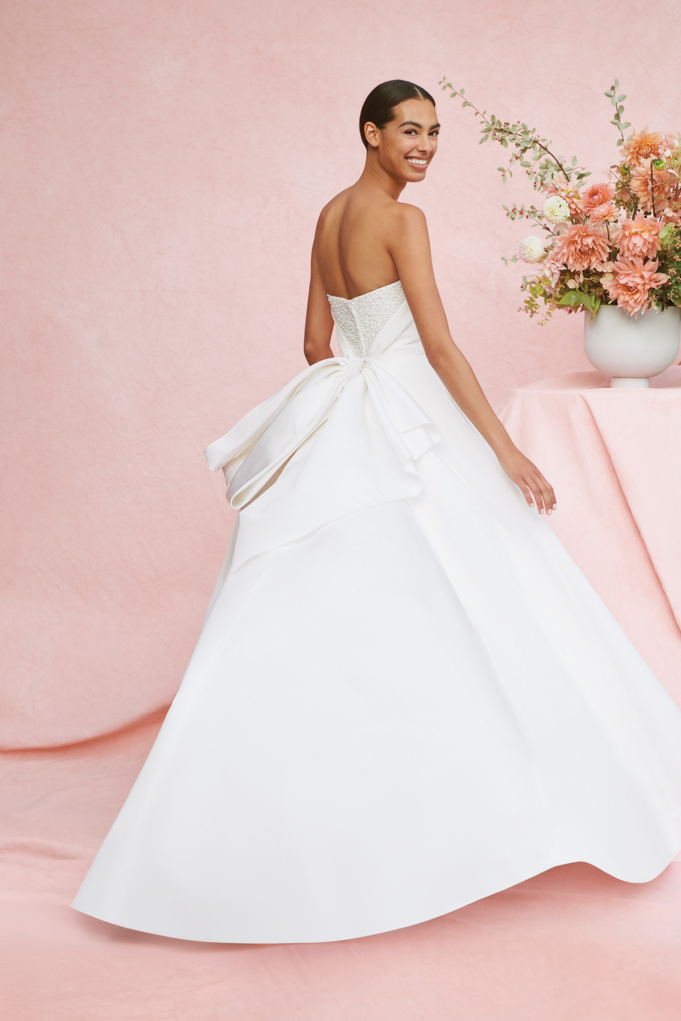 Suknie ślubne Carolina Herrera Bridal