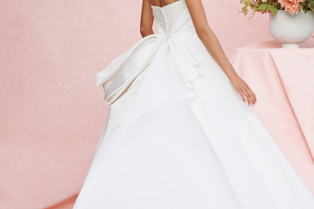 Suknie ślubne Carolina Herrera Bridal