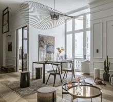Klasyka plus boho szyk w warszawskiej kamienicy, Monika Goszcz-Kłos z biura projektowego GOSZCZDESIGN, stylizacja: Patrycja Rabińska