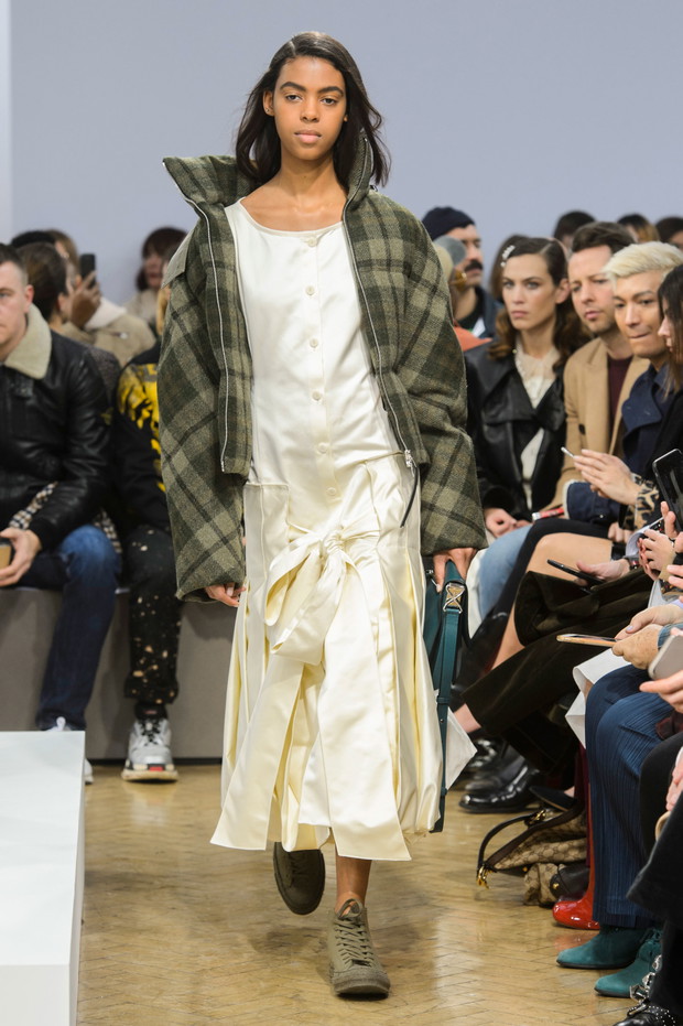 Pokaz JW Anderson AW18