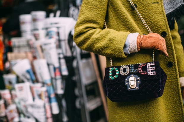 Torebki, buty i akcesoria - street style