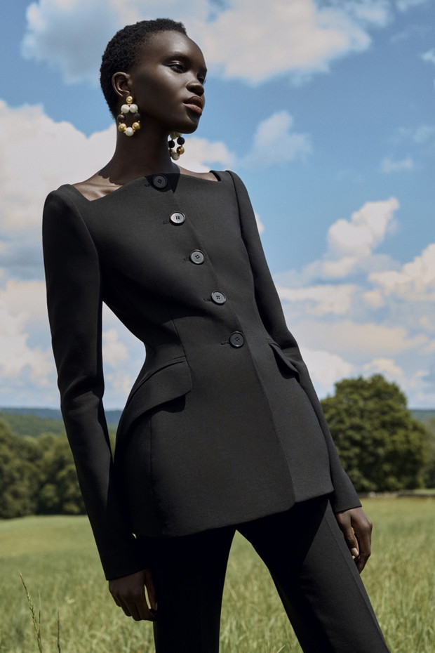 Carolina Herrera Resort 2021