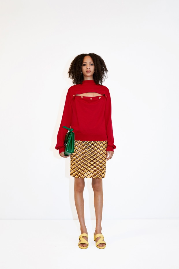 Bottega Veneta Resort 2021: jaskrawa historia