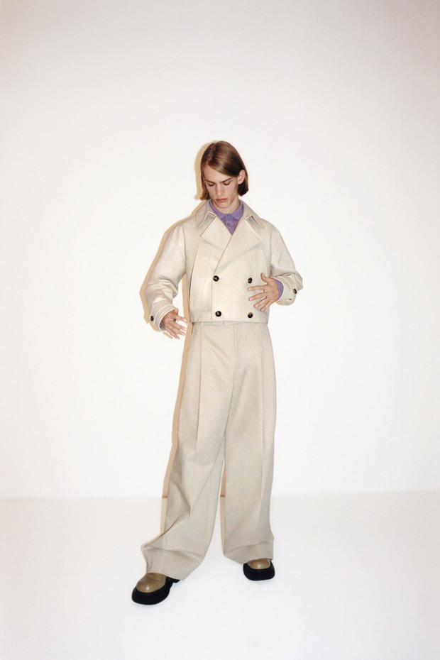 Bottega Veneta Resort 2021: jaskrawa historia