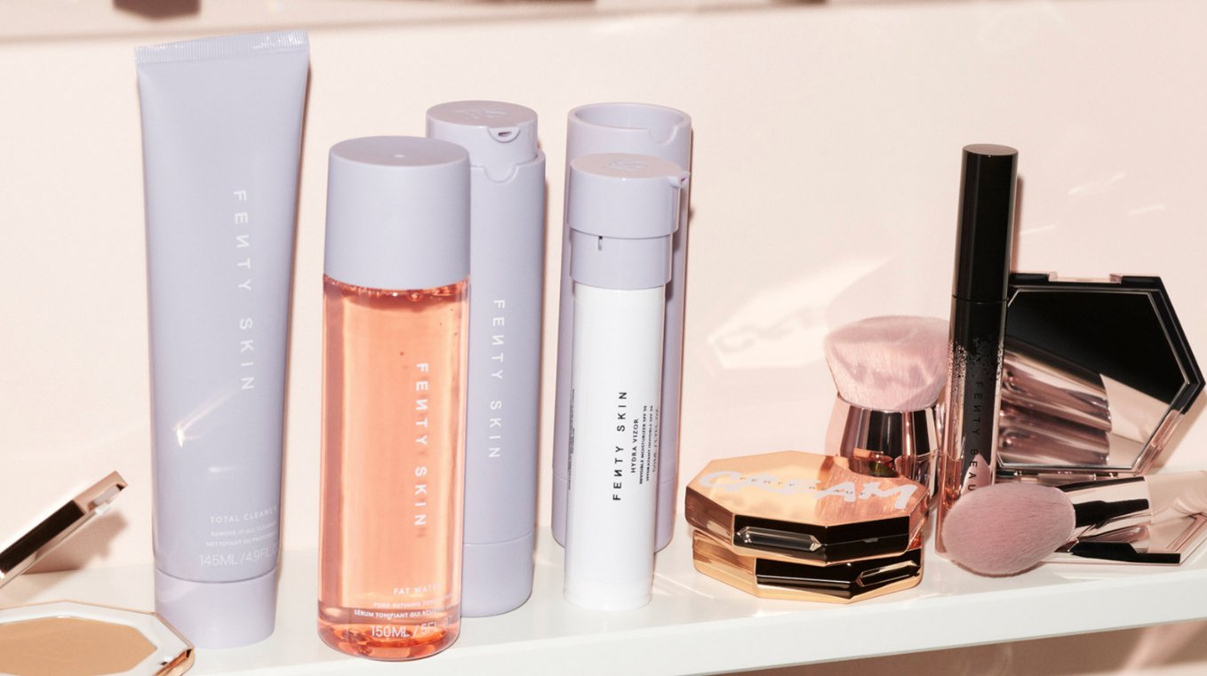 Fenty Skin. Nowe kosmetyki od Rihanny można już kupić! Poznaj ceny i produkty do pielęgnacji