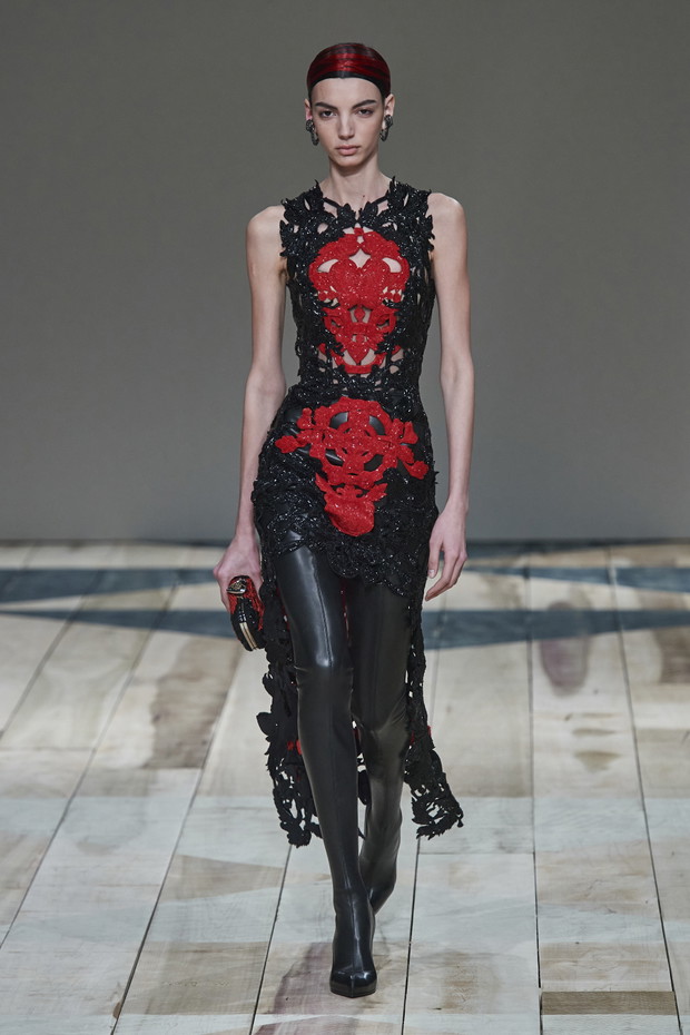 Alexander McQueen jesień-zima 2020/2021