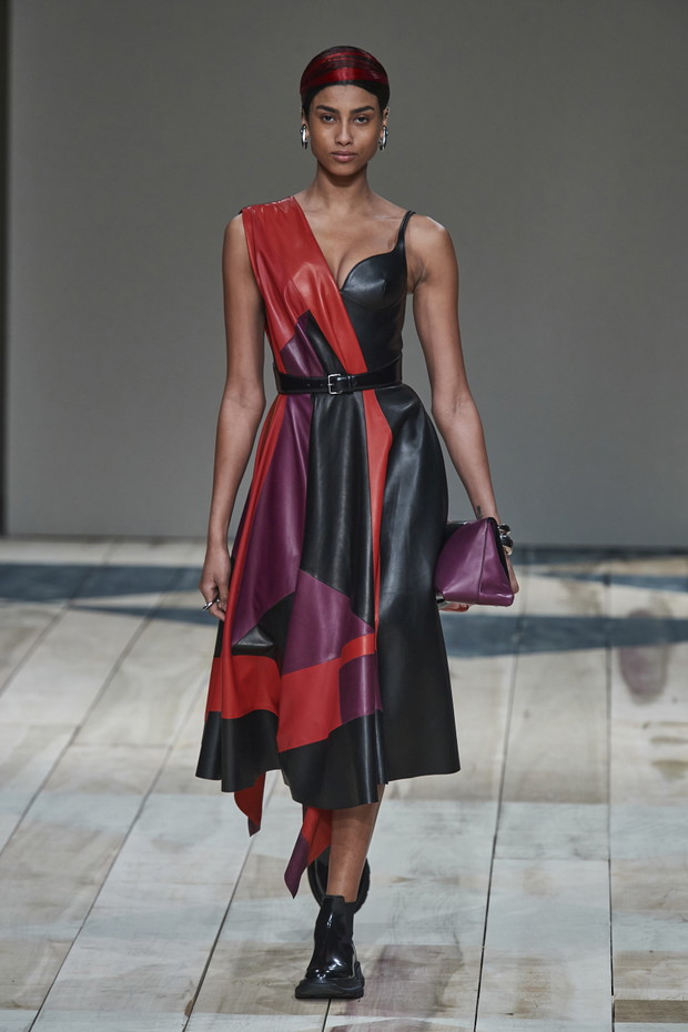 Alexander McQueen jesień-zima 2020/2021