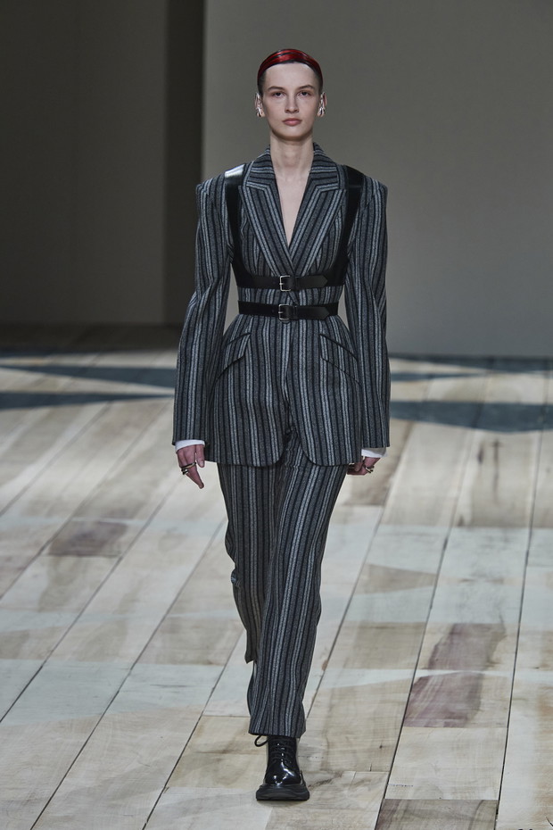 Alexander McQueen jesień-zima 2020/2021