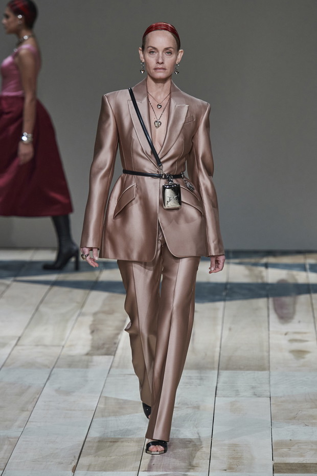 Alexander McQueen jesień-zima 2020/2021