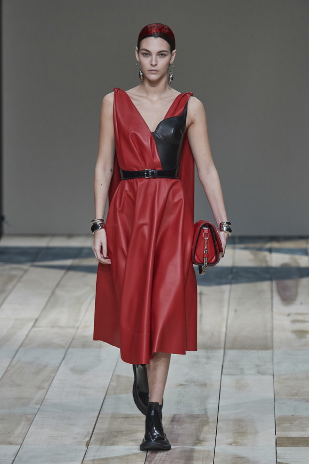 Alexander McQueen jesień-zima 2020/2021