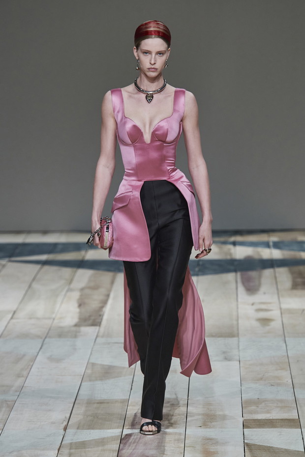 Alexander McQueen jesień-zima 2020/2021