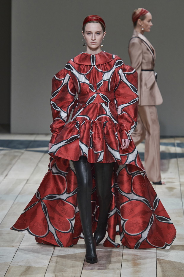 Alexander McQueen jesień-zima 2020/2021