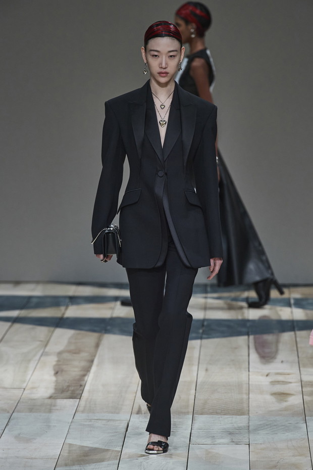 Alexander McQueen jesień-zima 2020/2021
